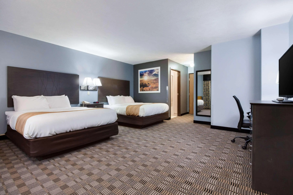 Quality Inn & Suites McCook — 5