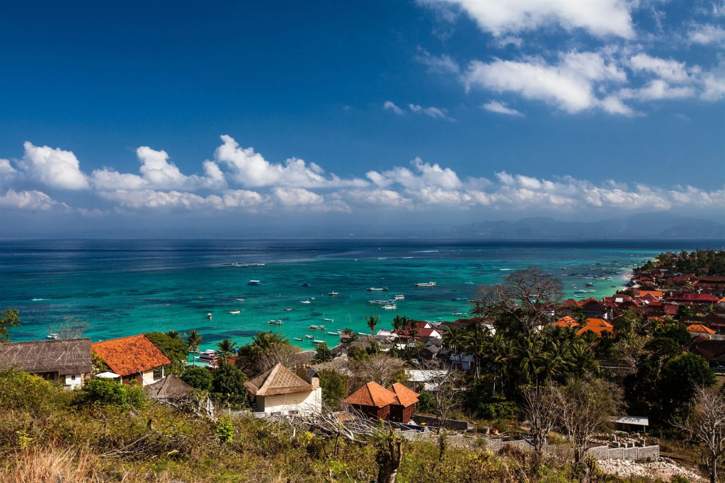Beach & Waterfront