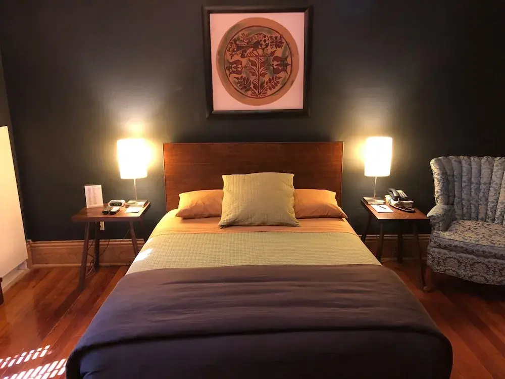 Standard Double room with park view (full double bed)
