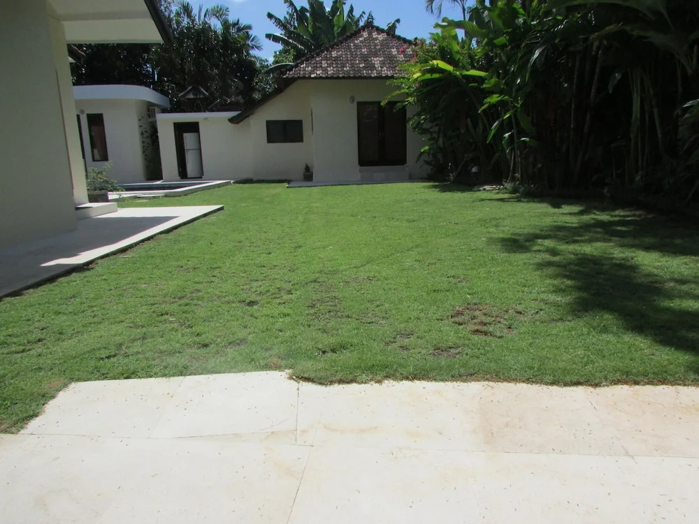 Aisha Family Villas-5Bedroom Private Pool