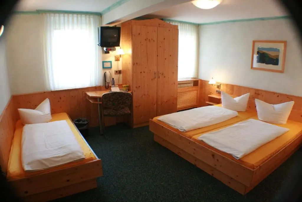Hotel Rebstock - Chambres