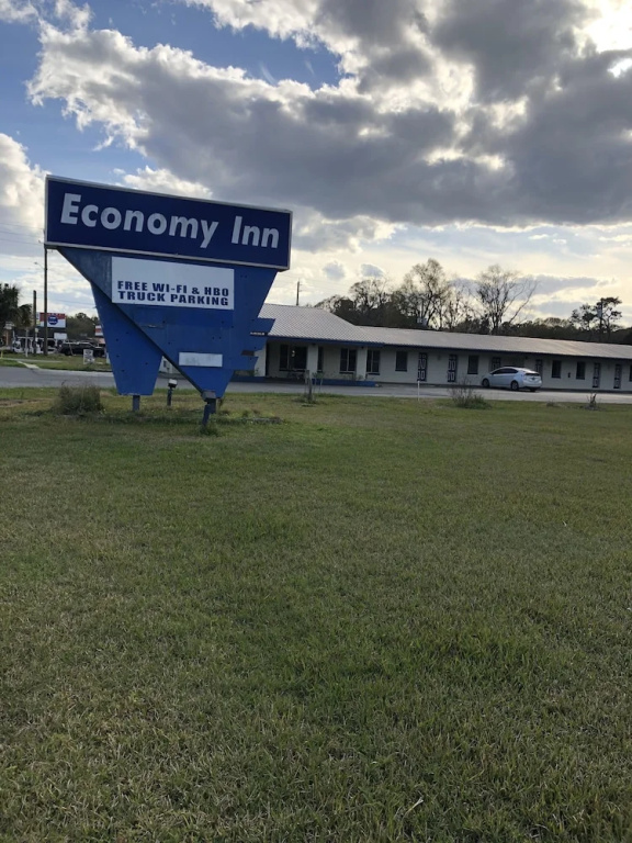Economy Inn - Lawtey