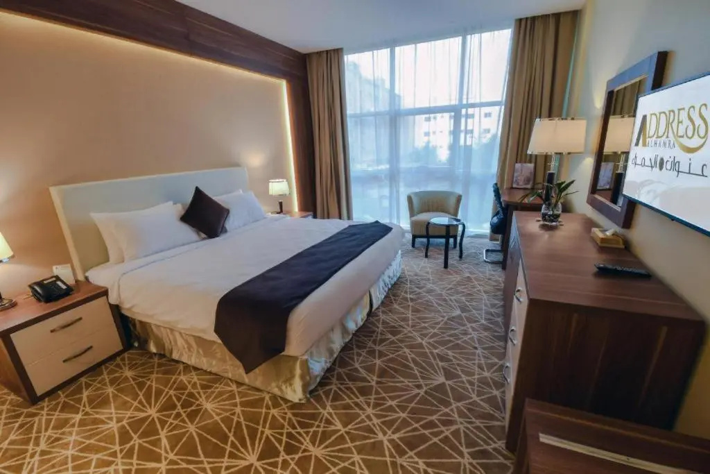 Deluxe Double room (full double bed)