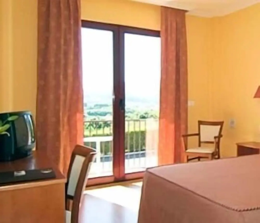 Hotel Lombiña - Chambres