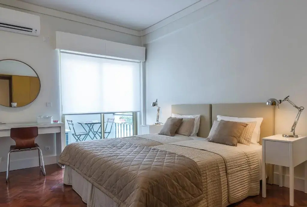 Standard Double room with balcony (full double bed)