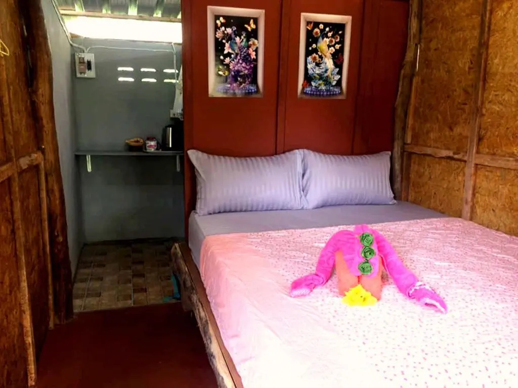Economy room