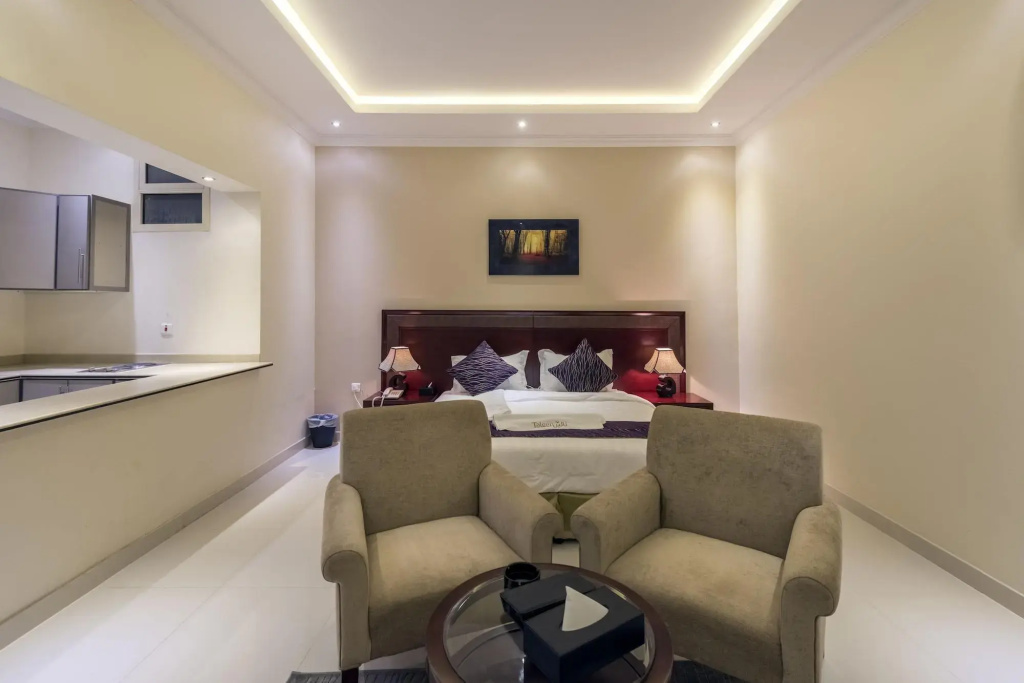 Hotel photo 12