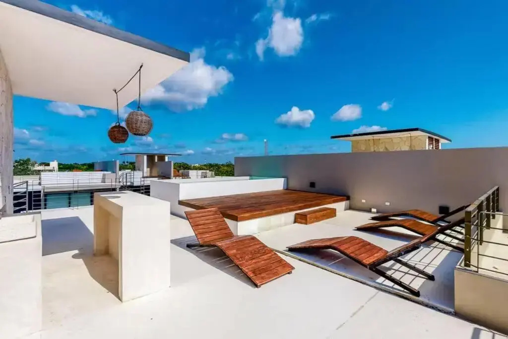 307 Amena Awesome Penthouse w/ Private Pool and Gym