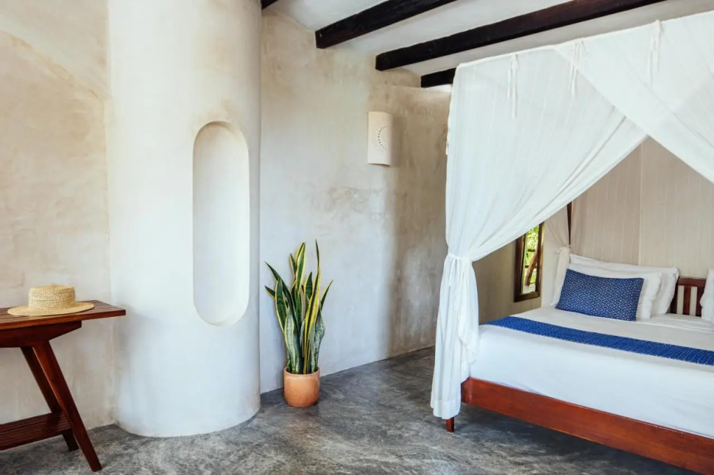 Olas Tulum — 5