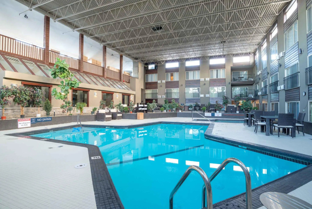 Sandman Hotel Edmonton West