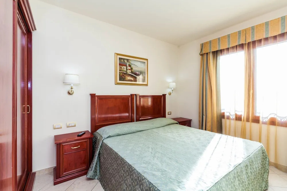 Hotel Regina Elena - Chambres