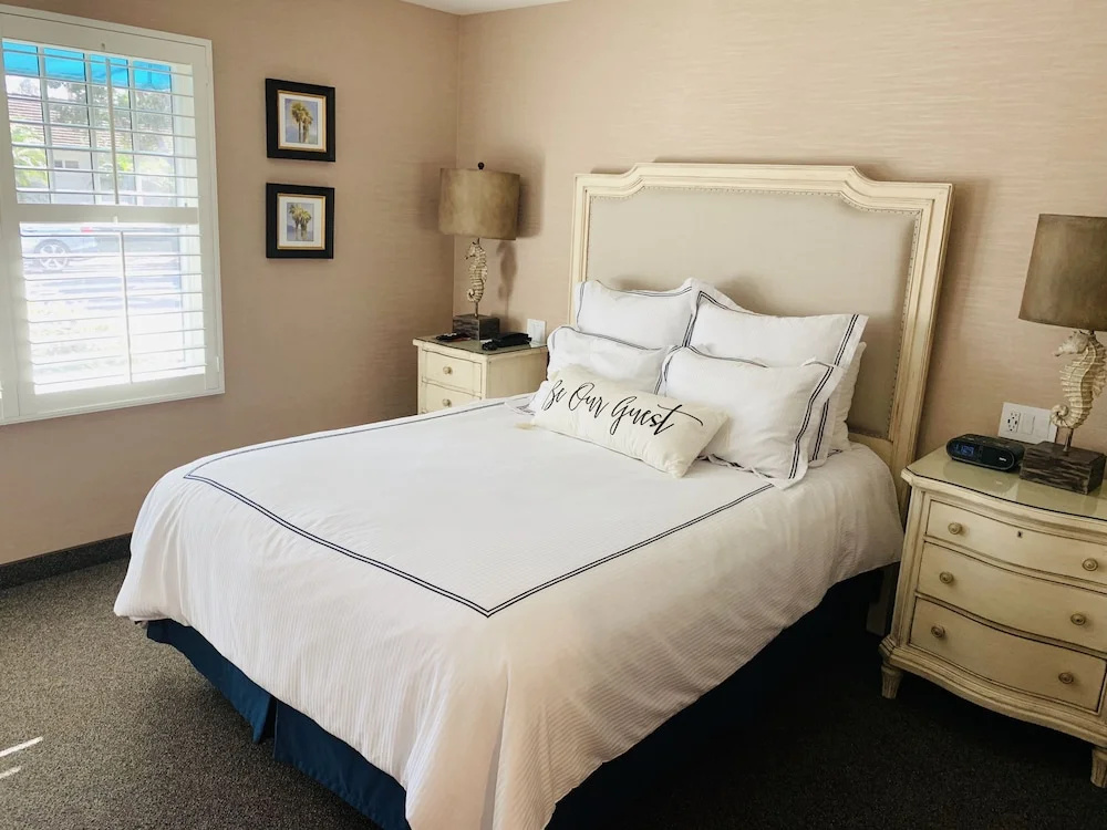 1 Bedroom Suite