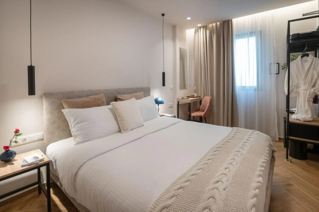 IRA-HPA Hotel — 2
