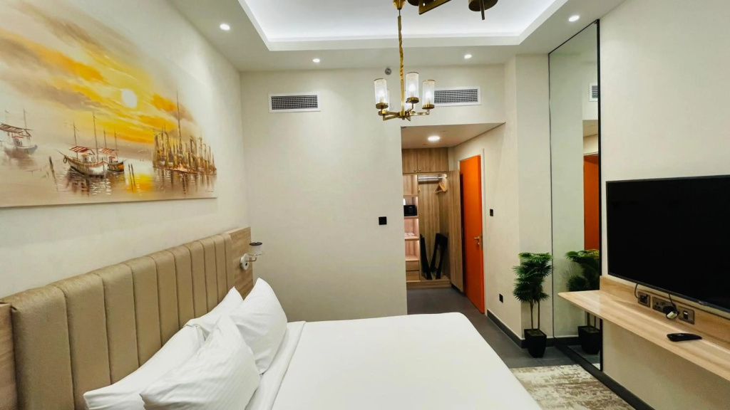 Wescott Hotel — 5