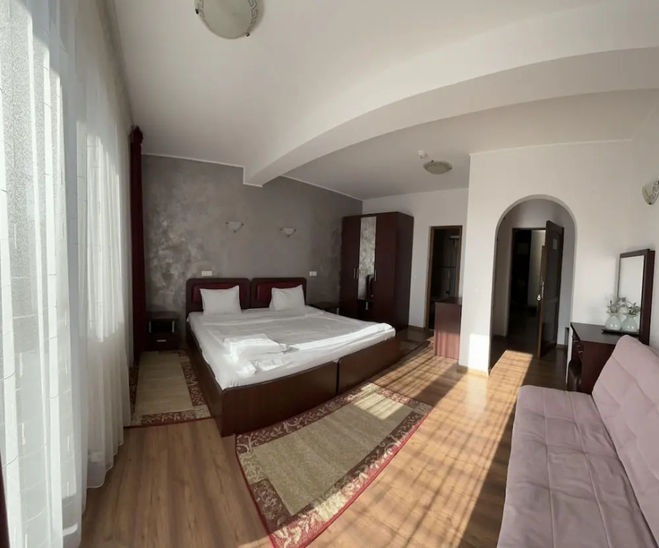 Comfort room