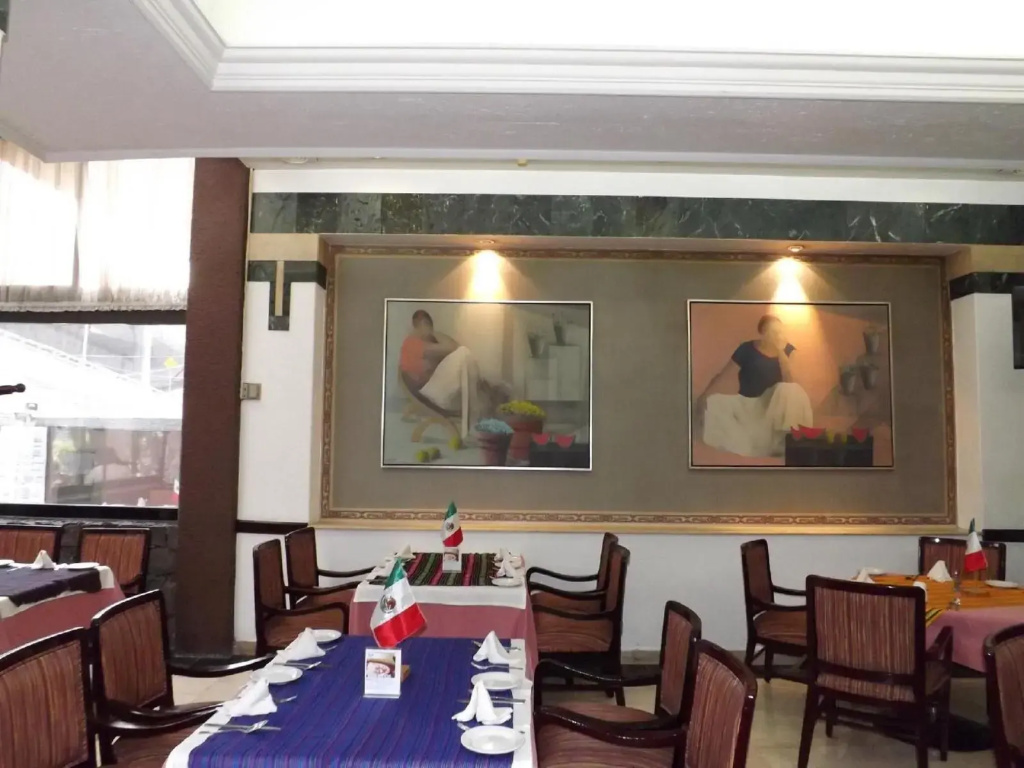 Hotel photo 12