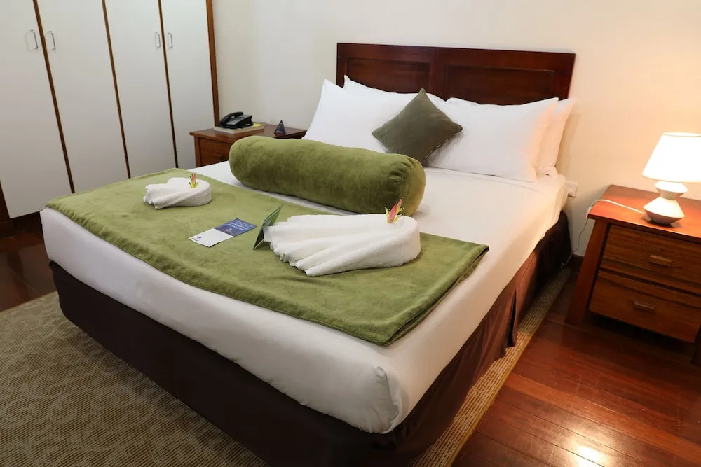 Huon Gulf Hotel & Apartments — фото 5