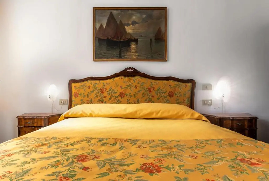 Standard Double room with garden view (full double bed)