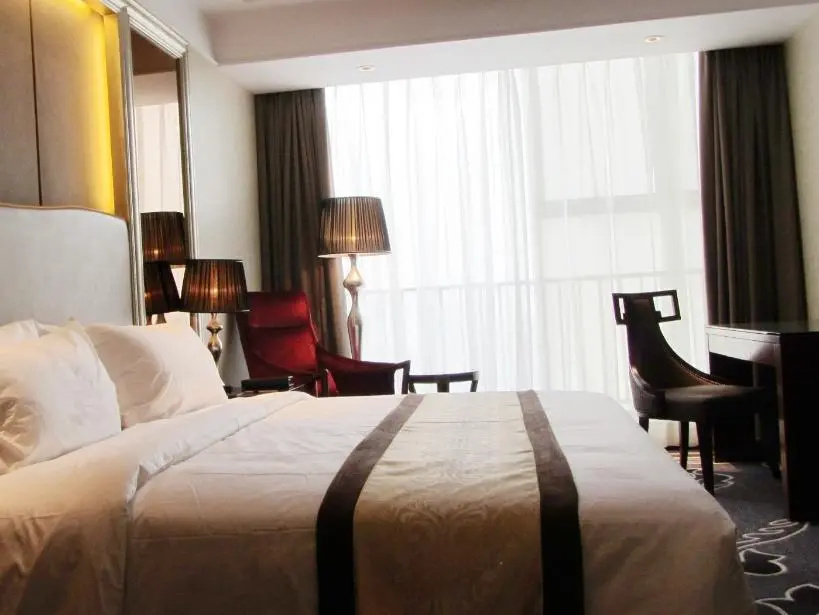 Executive Suite