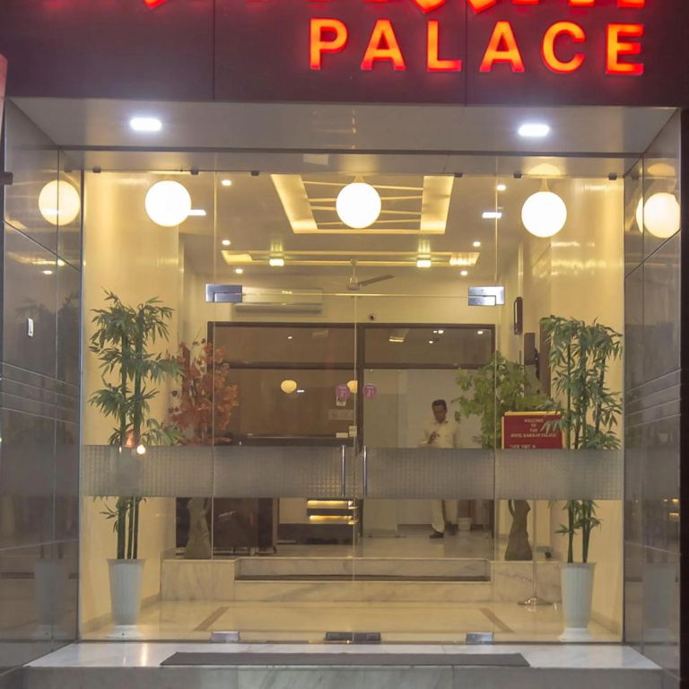 Hotel Kamran Palace