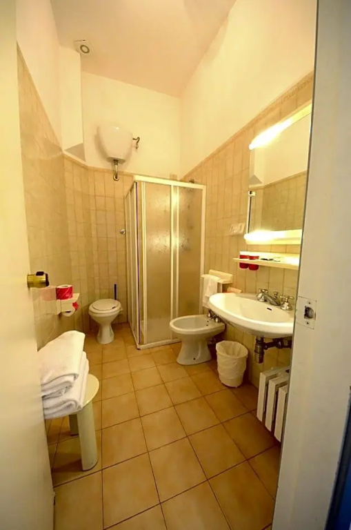 Economy Double room (twin beds)