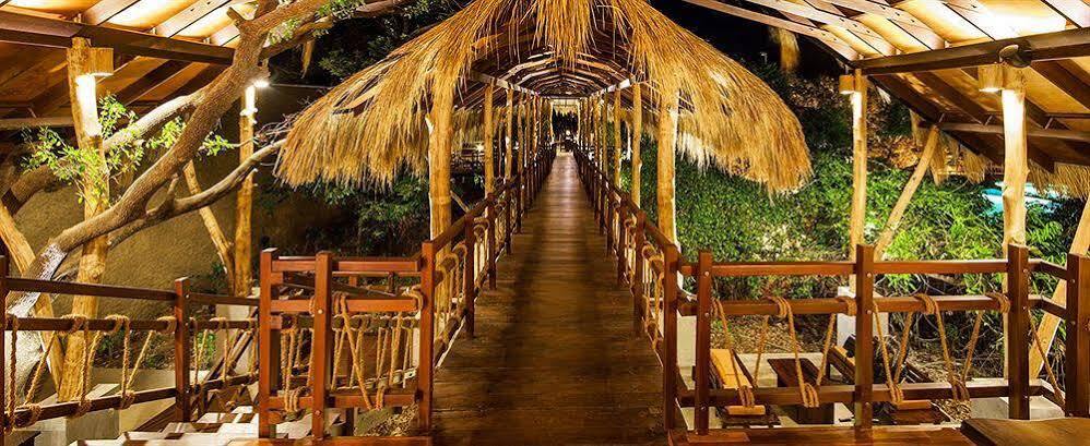 Jungle Beach Resort