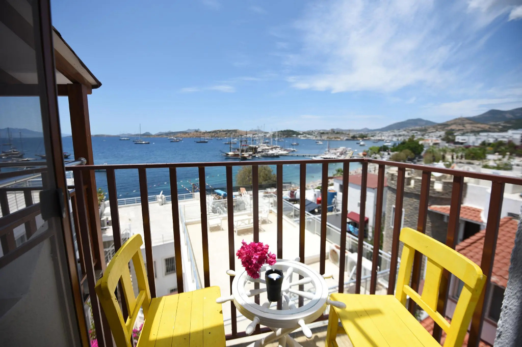Standard room with sea view