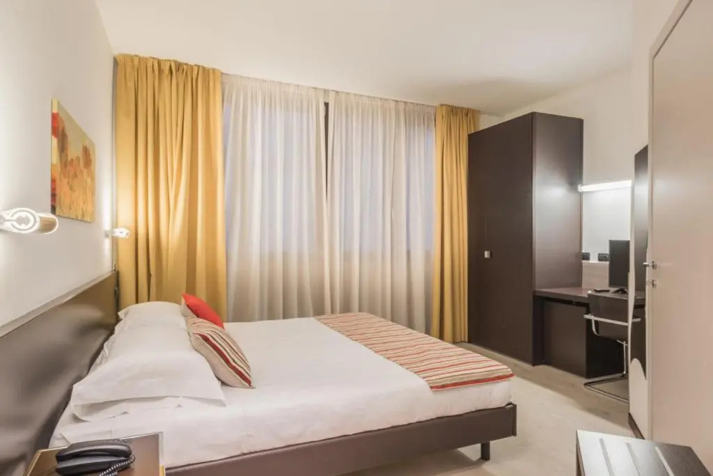 Continental Urban Art Hotel - Chambres