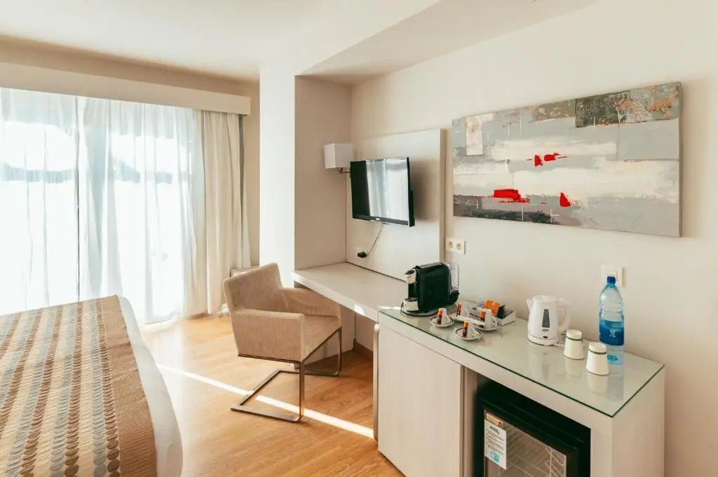 Aequora Lanzarote Suites - Chambres