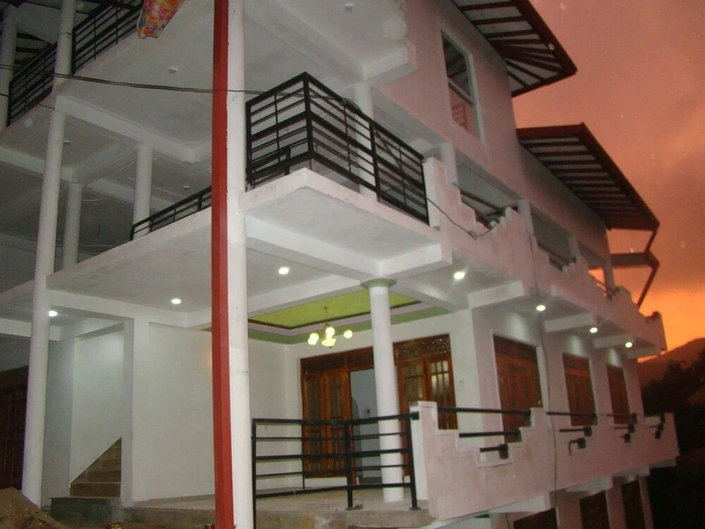 See Fox Hill Resort