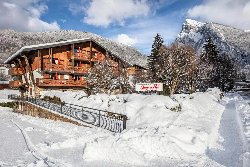 Chalet-Hôtel Neige et Roc, The Originals Relais (Hotel-Chalet de Tradition) - Chambres