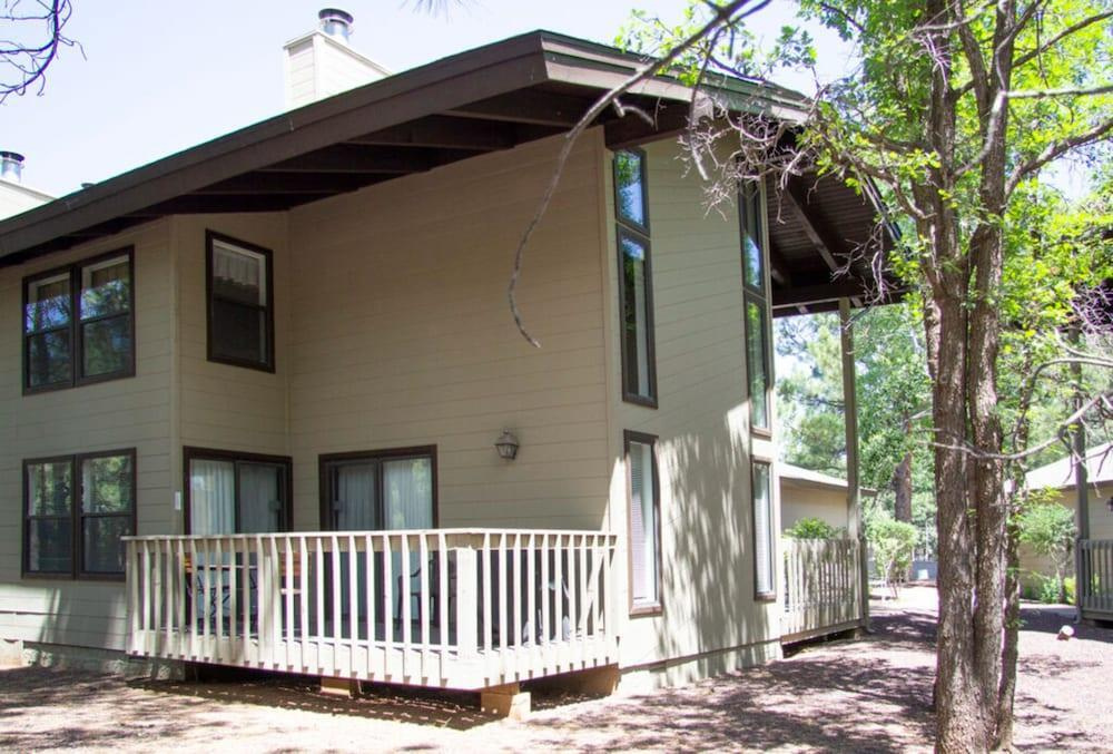 Quality Hill Resort