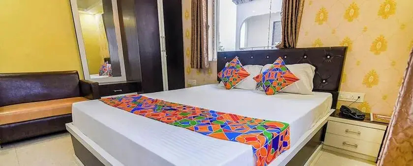 Goroomgo Anshika Inn New Town Kolkata
