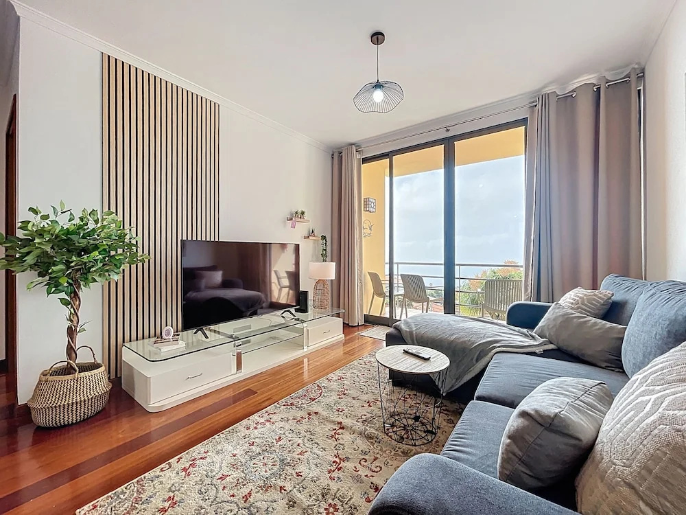 Aurora Atlantic Apartment by Atlantic Holiday
