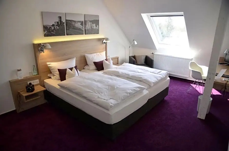 Comfort room