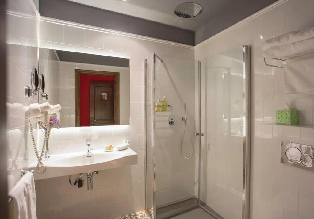 Standard Double room with balcony (twin beds)