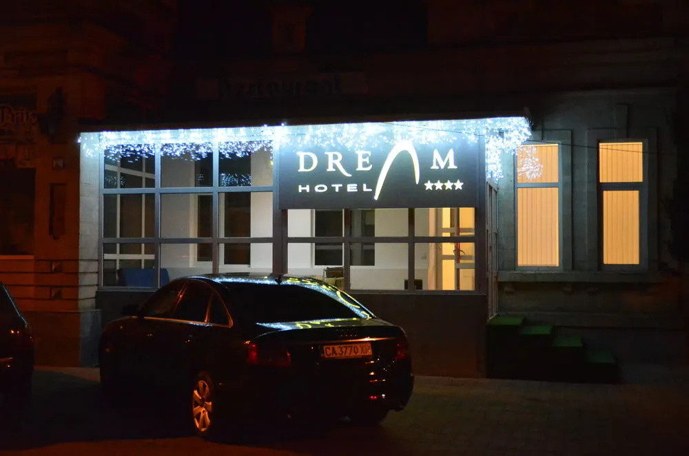 Dream Hotel