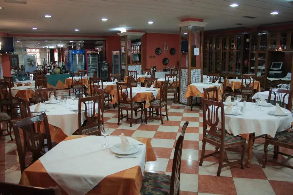Food & Beverage