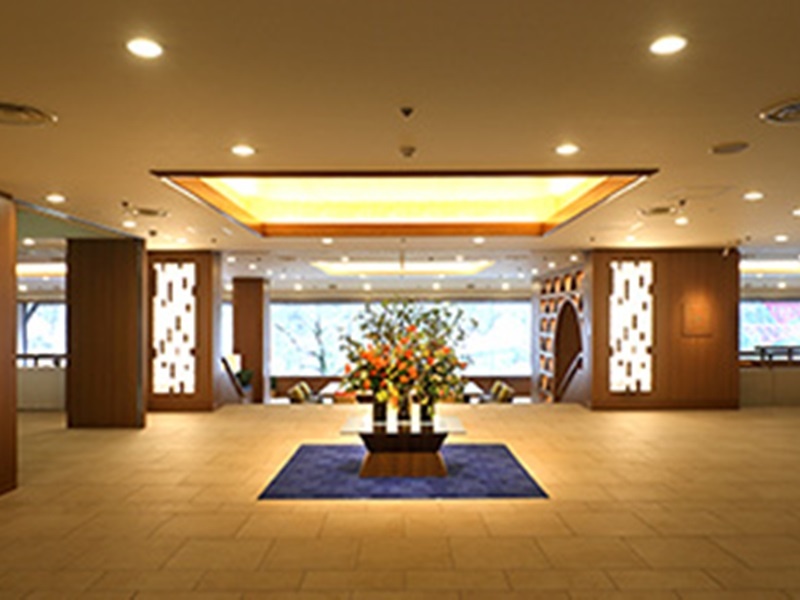 Lobby & Reception