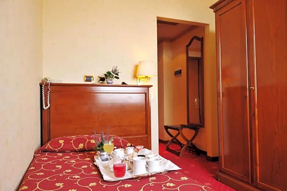 Hotel Carlton - Chambres