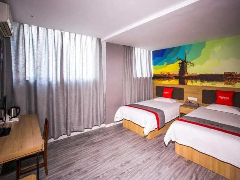 Standard Double room (twin beds)