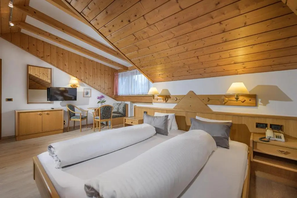 Economy room