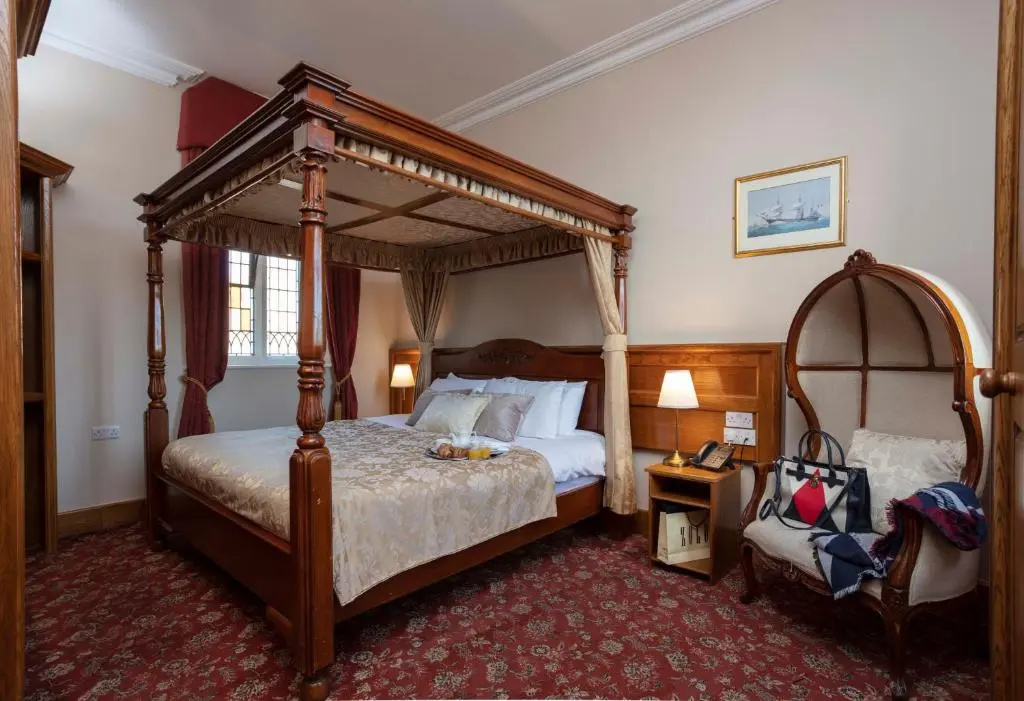 Superior Suite