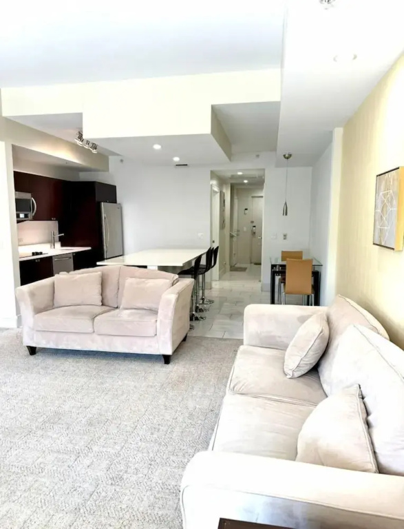 Exclusive Doral Stay W Luxury Amenities