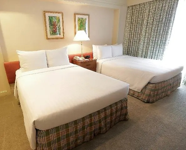 Standard Quadruple Club room