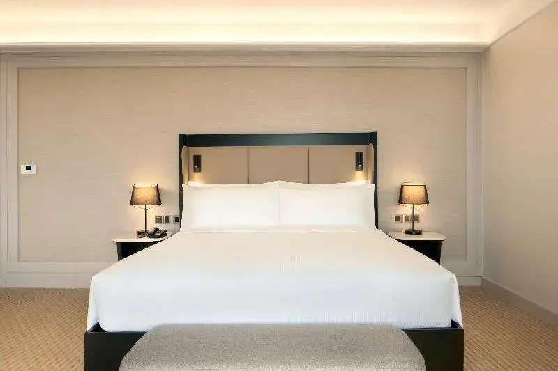 Family Double Deluxe room (full double bed)
