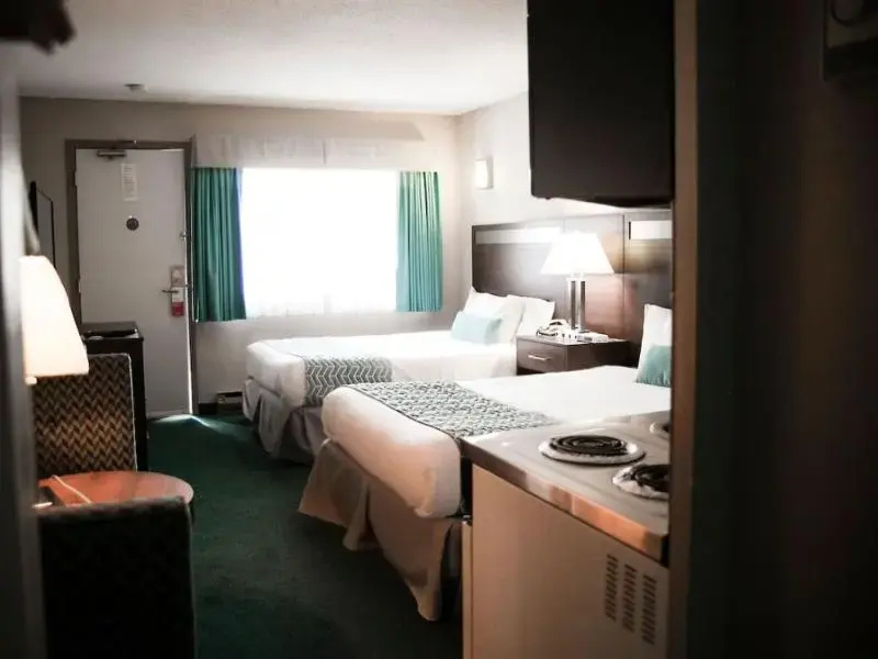Quadruple Suite