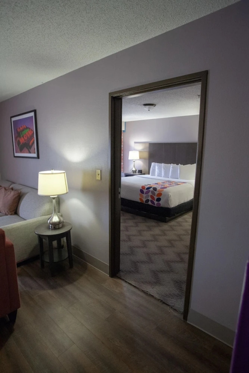 La Quinta Inn & Suites by Wyndham Goodlettsville - Nashville - Chambres
