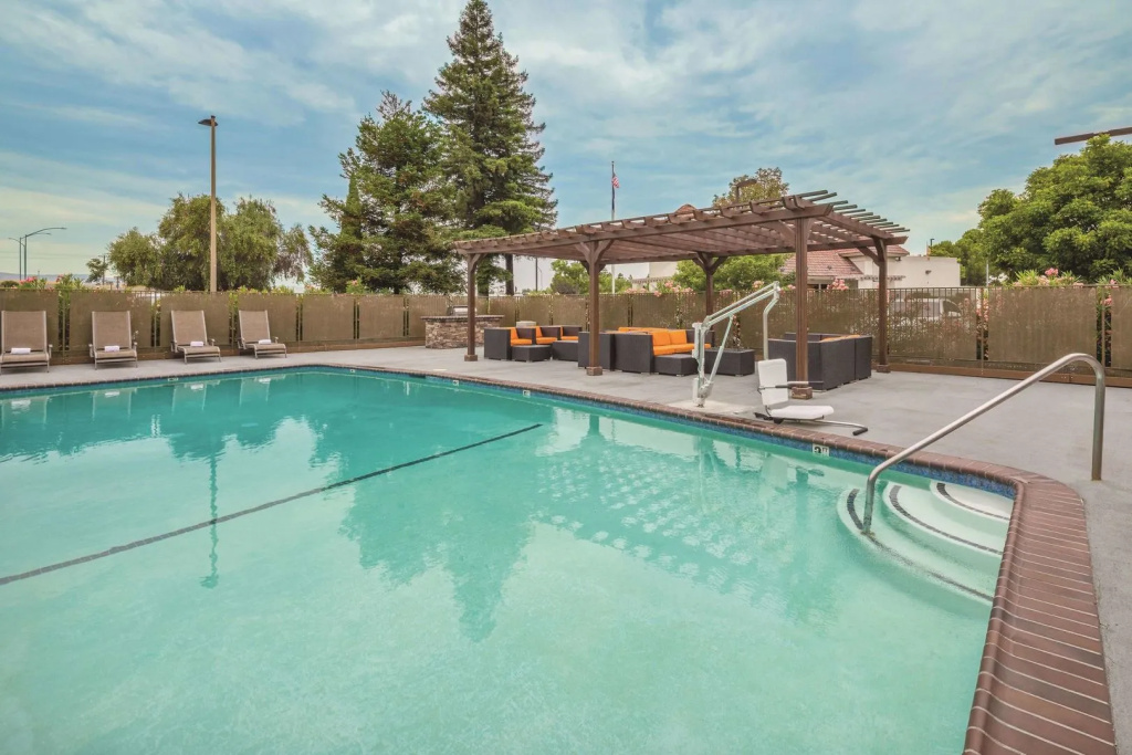 Spark by Hilton San Jose Airport - Général