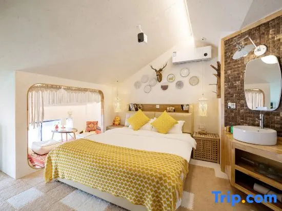 Standard Double room with balcony and with view (full double bed)